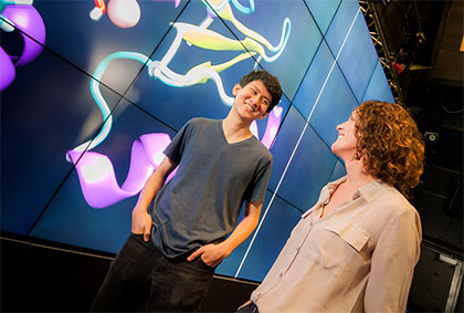 Eric Chen and UC San Diego Professor Rommie Amaro. Image: Erik Jepsen UC San Diego Publications